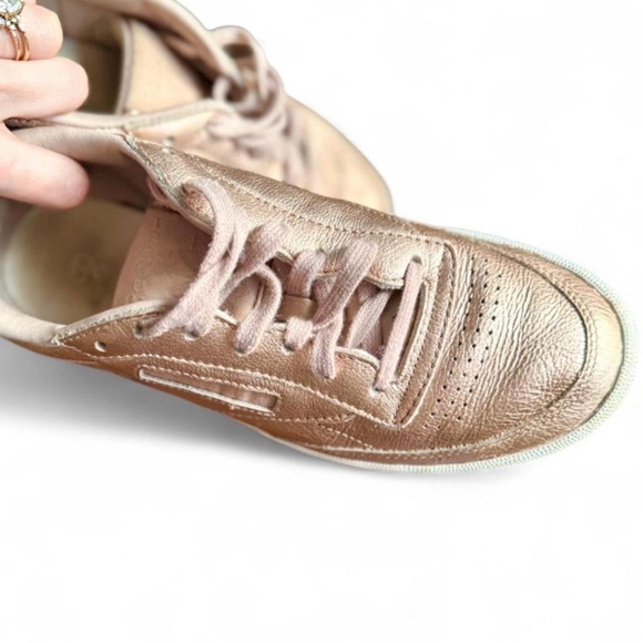 Reebok Club C 85 pink metallic leather trainers - Picture 4 of 8